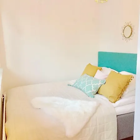 Center Design Uno Lahti